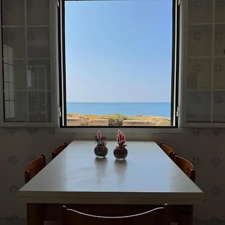 Amare - Sea Front Daire *
